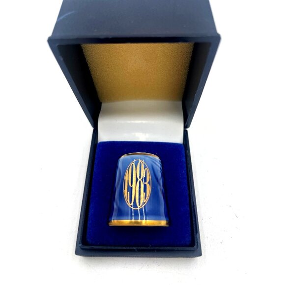 1983 Bing & Grondahl Porcelain Thimble Collectible Made In Denmark With Gift Box - Picture 7 of 8
